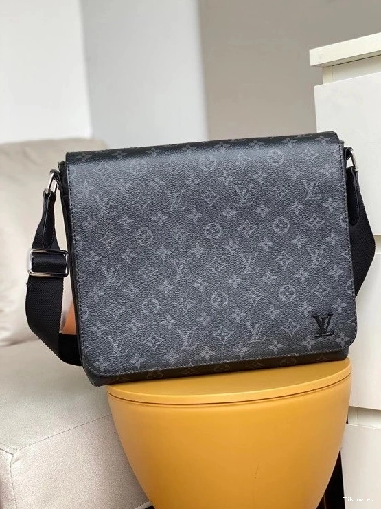 Cheap MM VUITTON DISTRICT LOUIS 0719